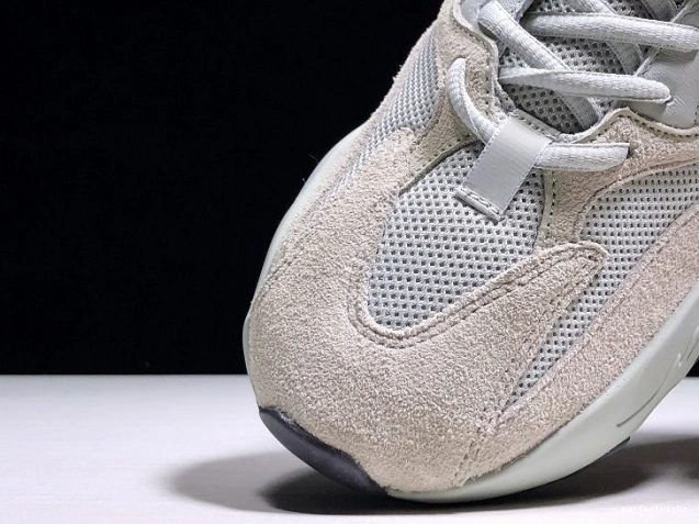 v2 EG7487 Yeezy Salt Boost Adidas 700 0812